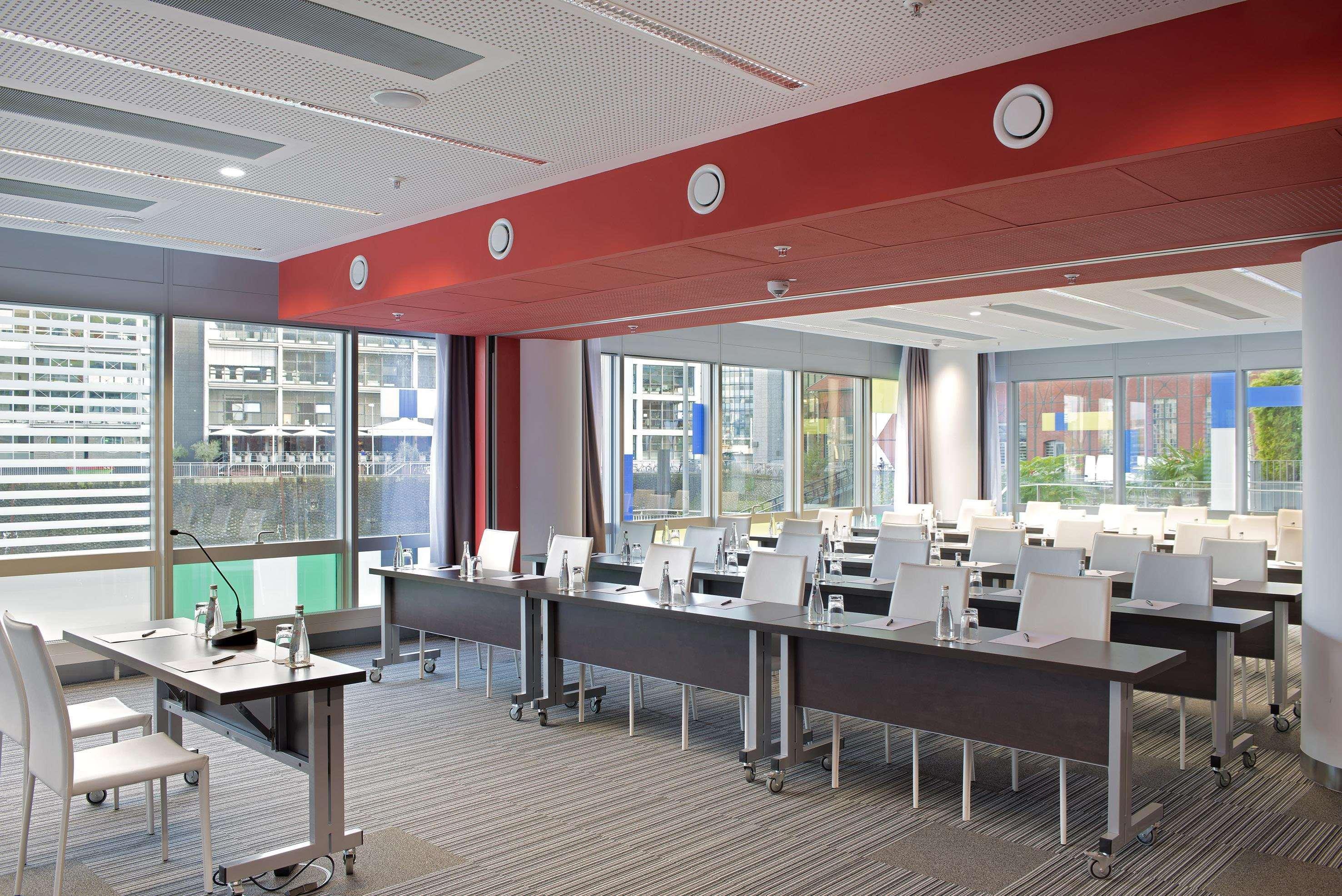 Innside By Melia Duesseldorf Hafen Exterior photo