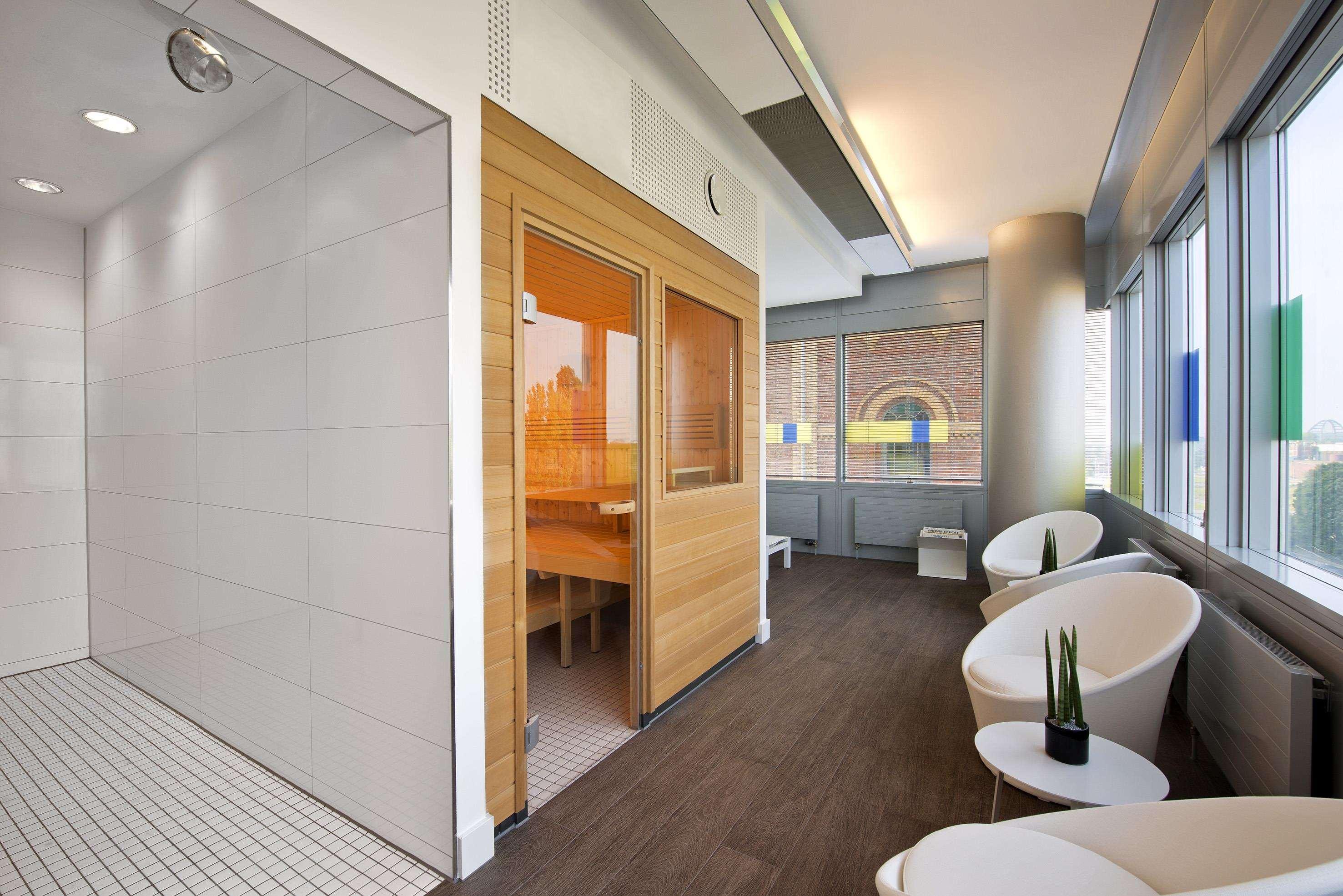 Innside By Melia Duesseldorf Hafen Exterior photo