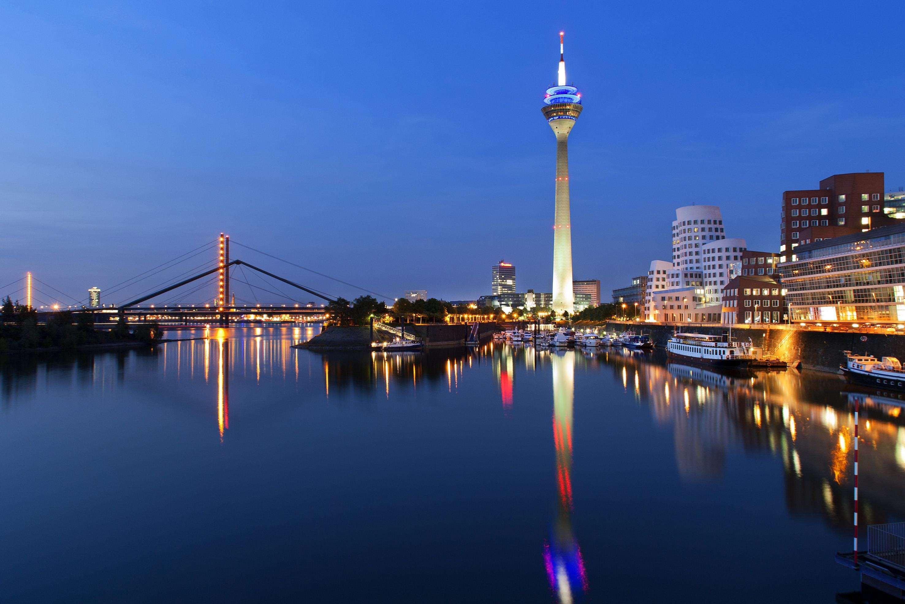 Innside By Melia Duesseldorf Hafen Exterior photo
