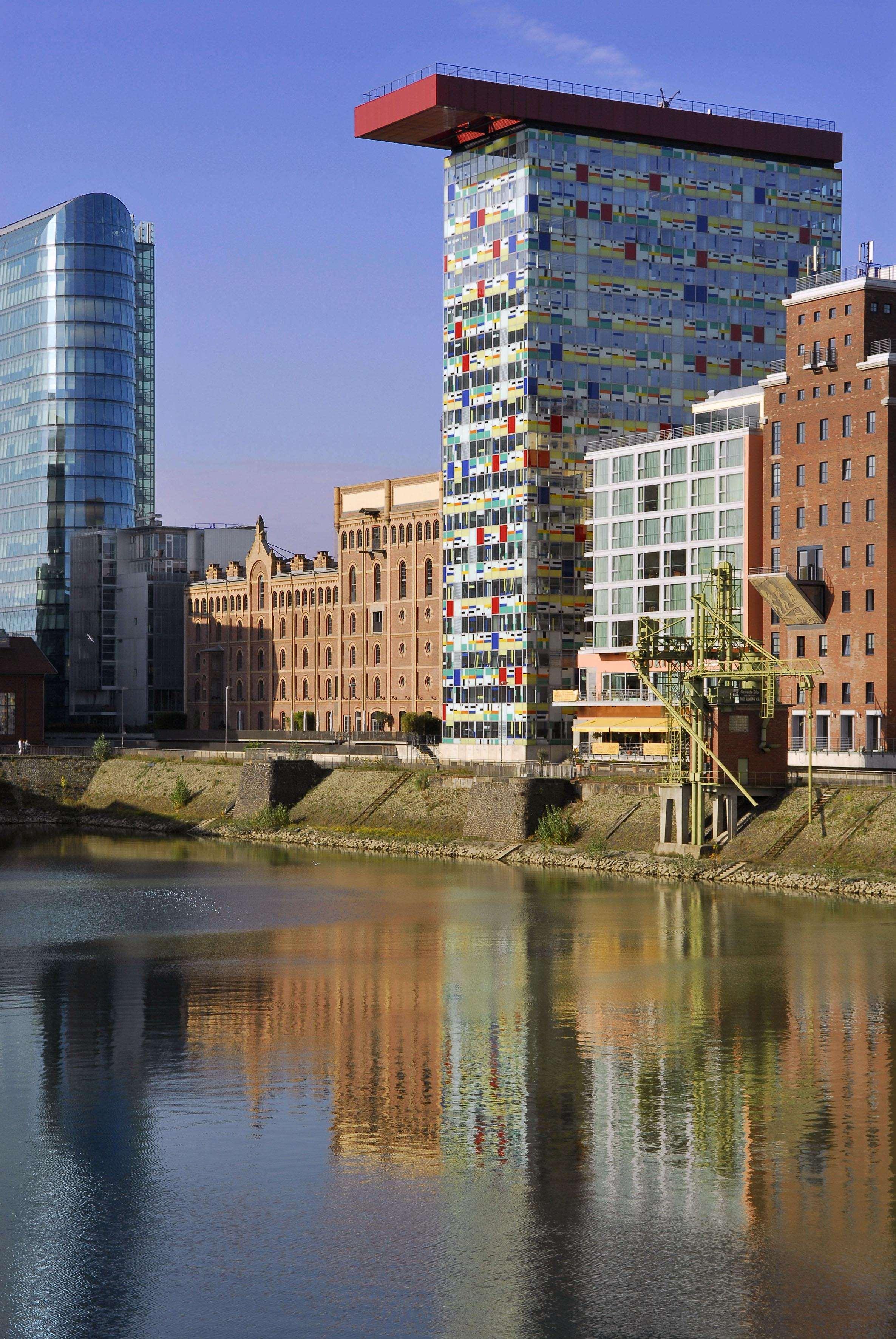 Innside By Melia Duesseldorf Hafen Exterior photo