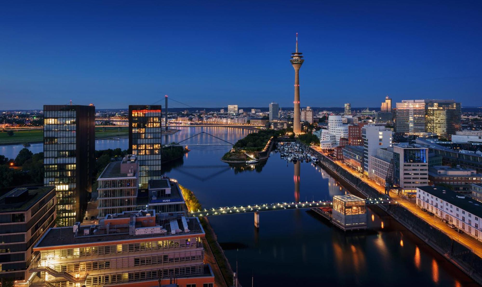 Innside By Melia Duesseldorf Hafen Exterior photo