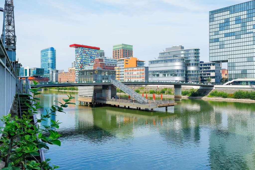 Innside By Melia Duesseldorf Hafen Exterior photo